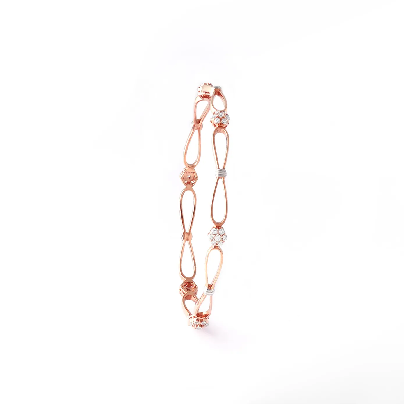 Stilius - A trendy traditional fusion.